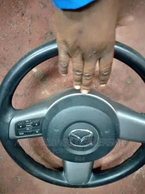 Mazda Demio Stearing