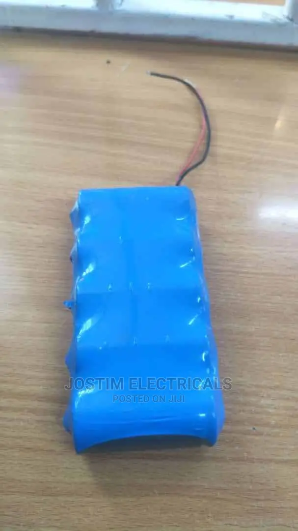 8A 25ah Rechargeable Solar Flood Light Batteries