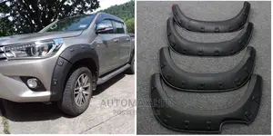 Revo Wheel Arch Fenders : For Toyota Hilux: Yr2018+, Black,