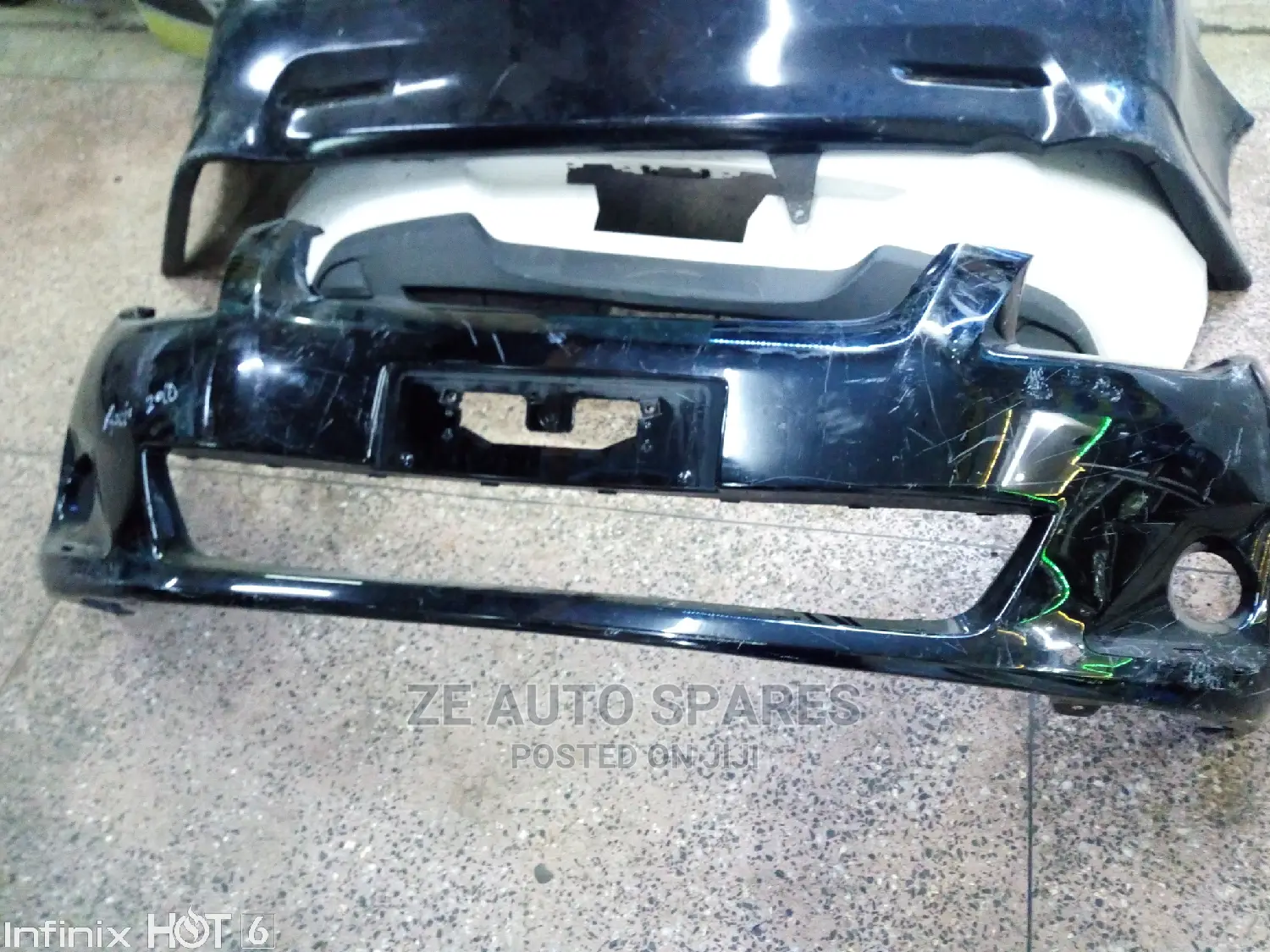 Fielder/Axio 2010 Bumper