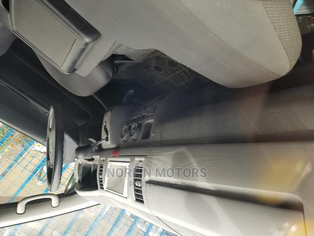 Toyota HiAce 2014 - thumbnail 5