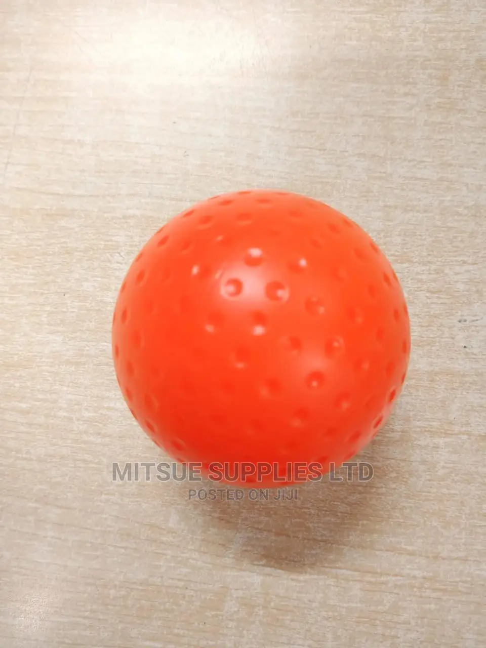 Hockey Ball Dimple GT. Reader