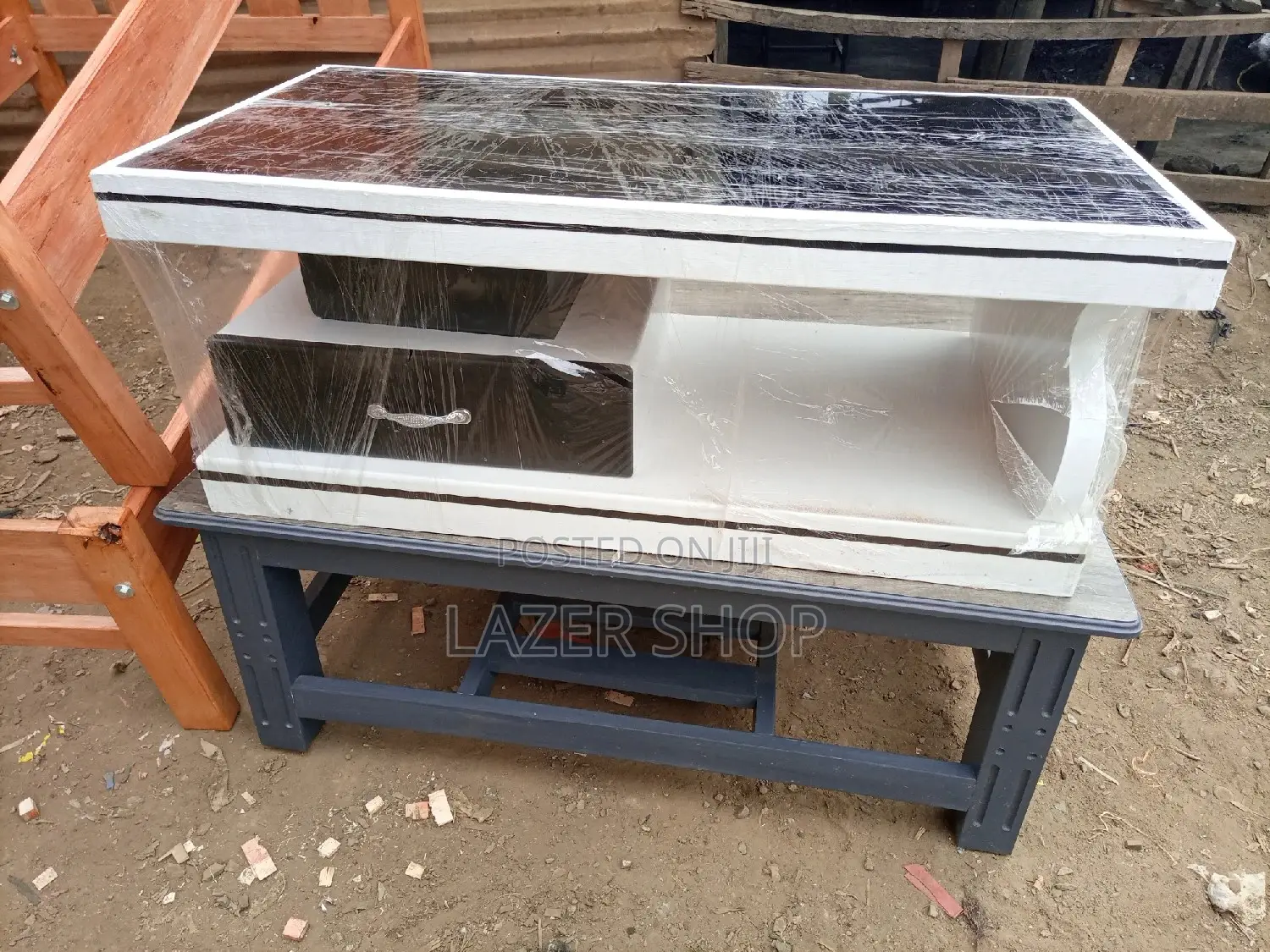 Coffee Table7