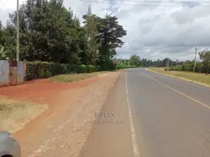 Prime Plots for Sale in Karatina Main Tarmac