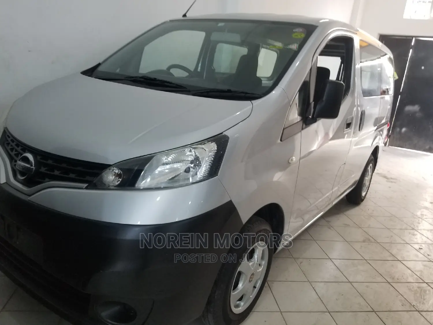 Nissan NV200 2015 Grey