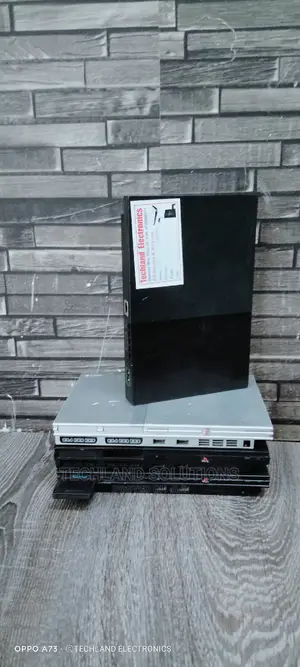 Playstation 2+ Two Pads +10 Games