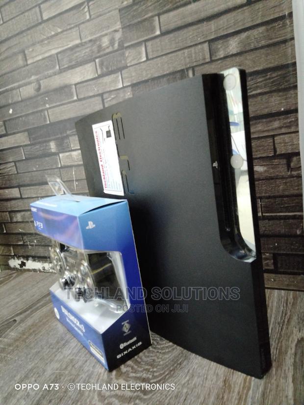 Playstation 3+13games + One Pad - thumbnail 3