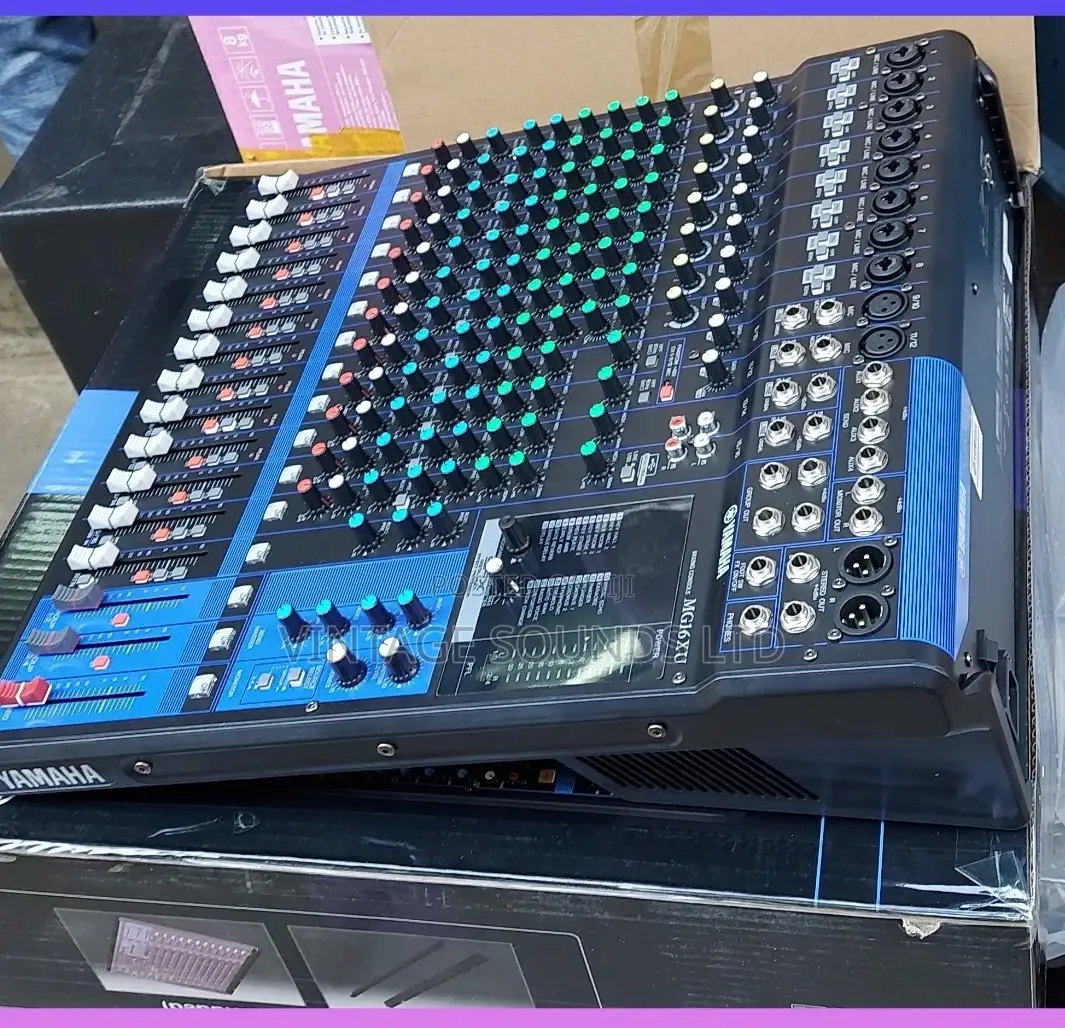 YAMAHA Mg16xu Plain Mixer