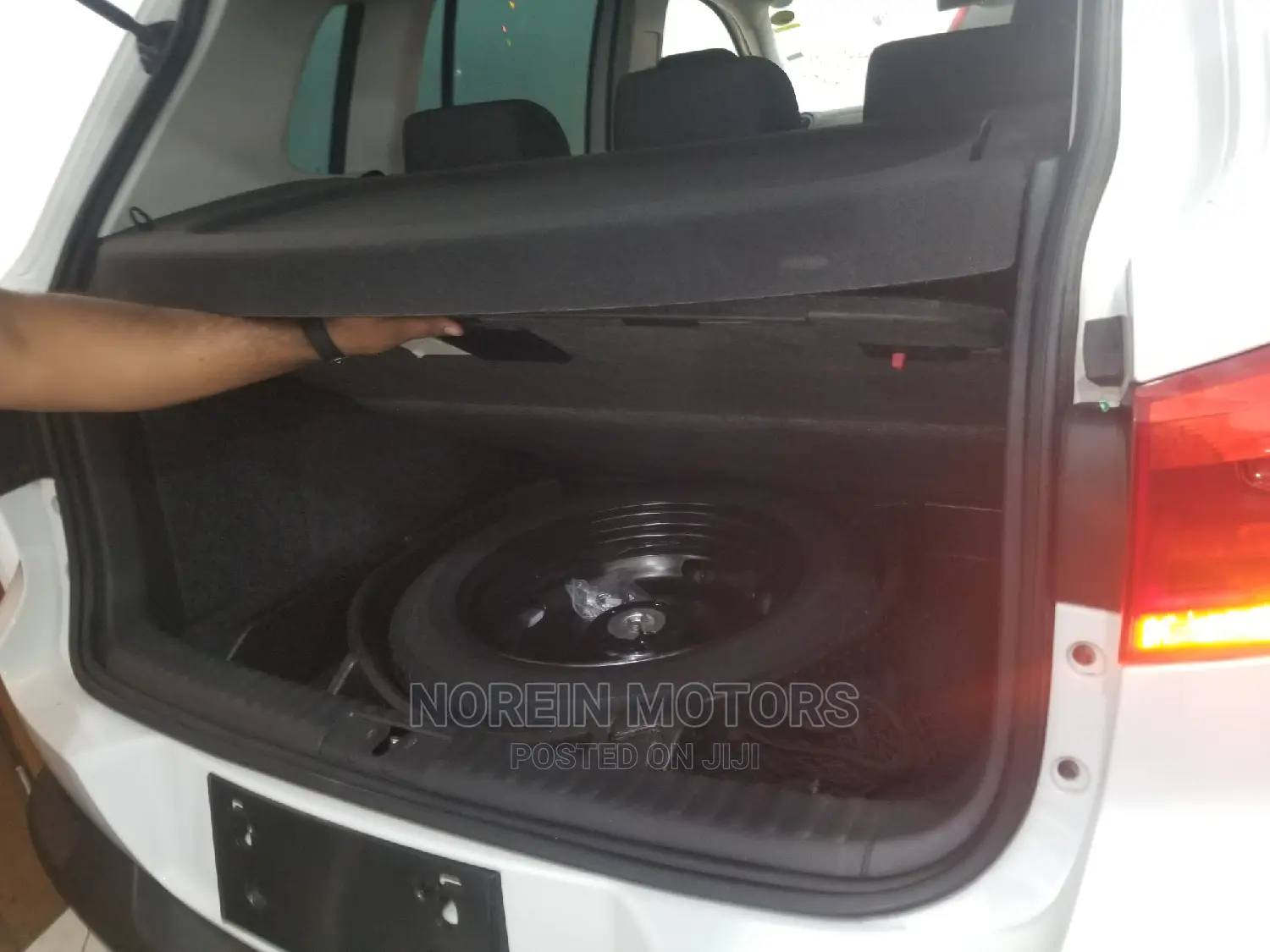Volkswagen Tiguan 2015 Pearl