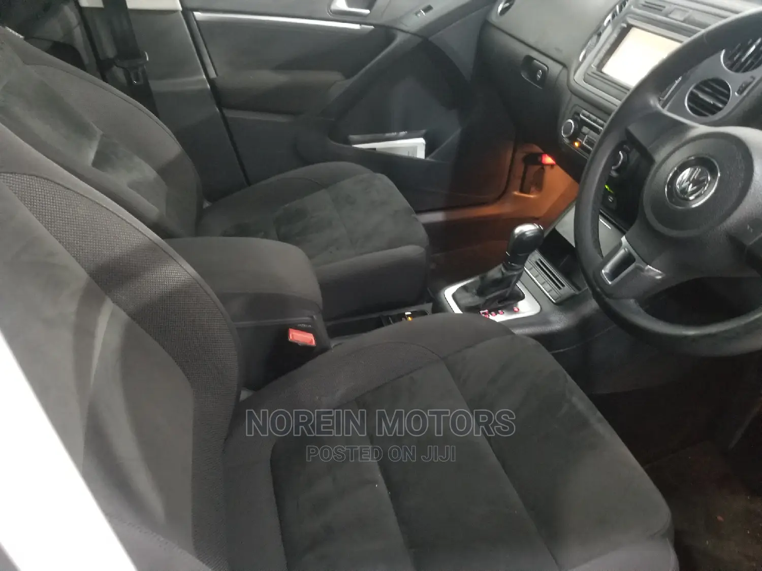 Volkswagen Tiguan 2015 Pearl