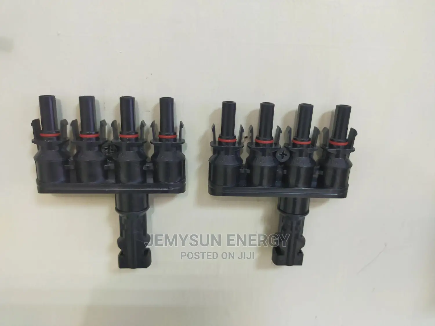 Y- 4 Branch Mc4 Connectors