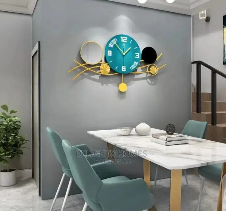 Classy Wall Clock/Wall Decor*