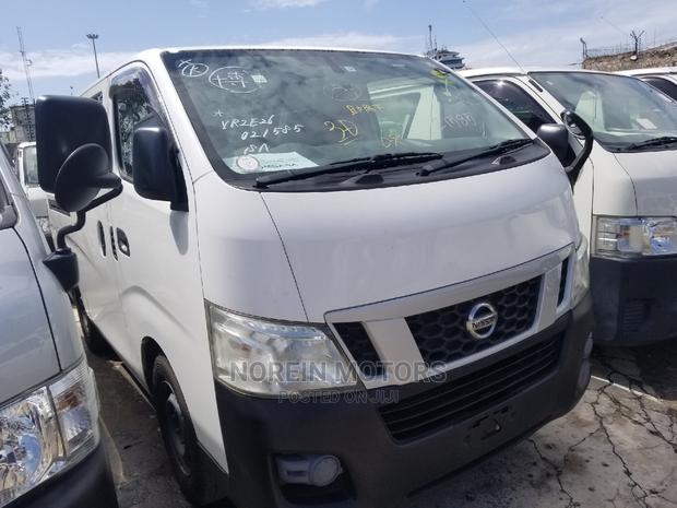 Nissan Caravan (Urvan) 2015 White