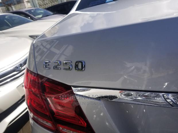 Mercedes-Benz E250 2015 Silver - thumbnail 13