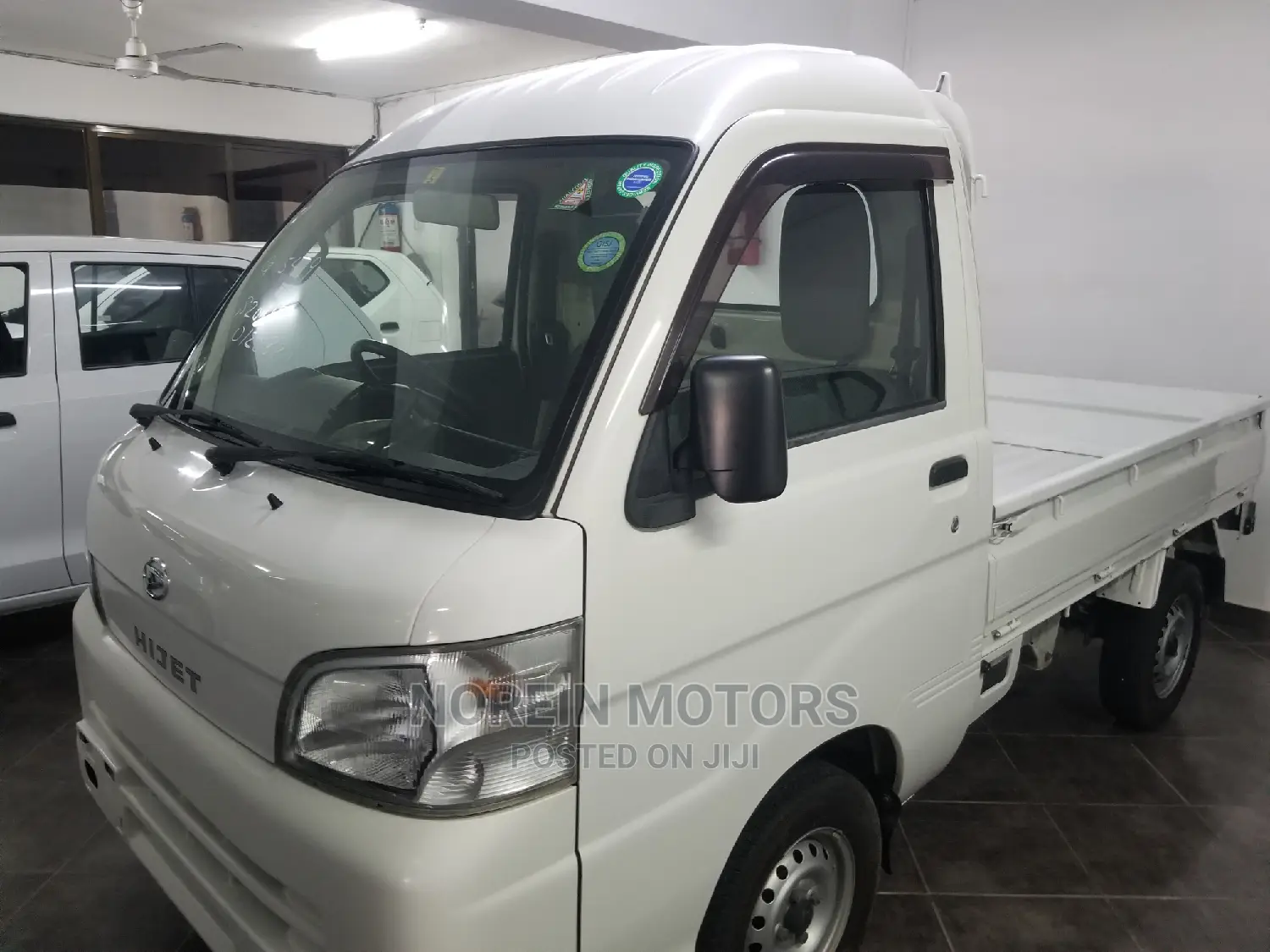 Daihatsu HIJET 2013 White