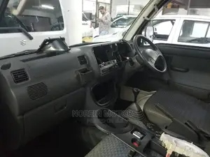 Daihatsu HIJET 2013 White
