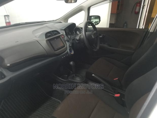 Honda Shuttle 2015 Pearl - thumbnail 4