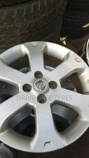 16 Inch Nissan Original Rims Set