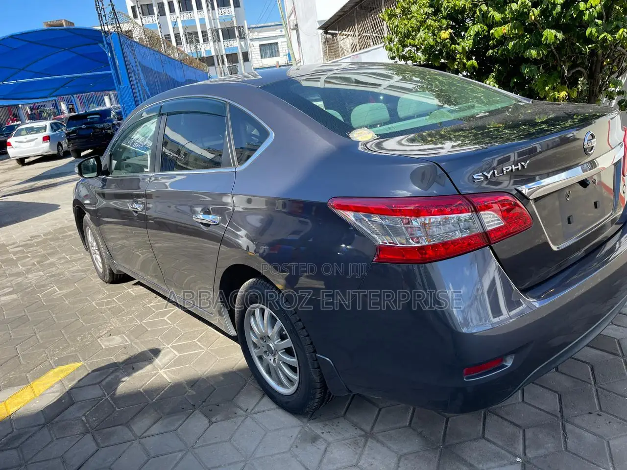 Nissan Bluebird 2014 Gray