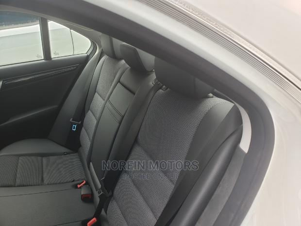 Mercedes-Benz C180 2015 White - thumbnail 4