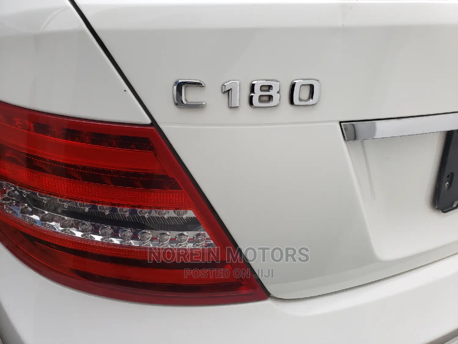 Mercedes-Benz C180 2015 White