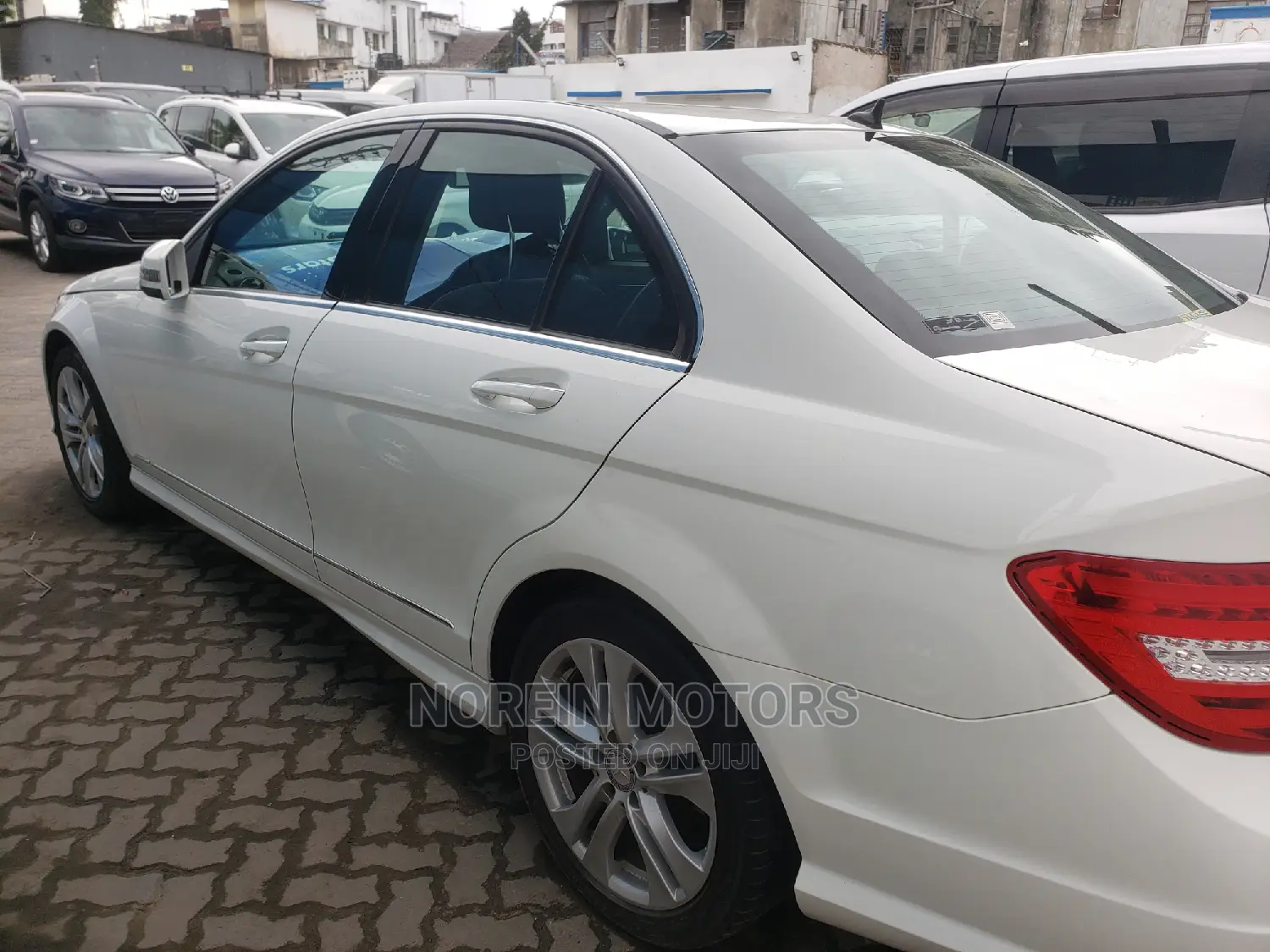 Mercedes-Benz C180 2015 White