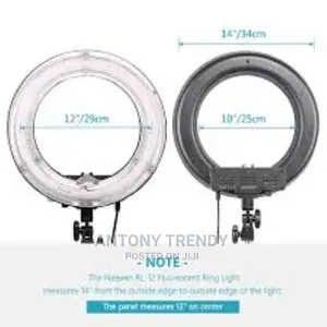14 Inch LED Variable Color Round Beauty LED Video Light For