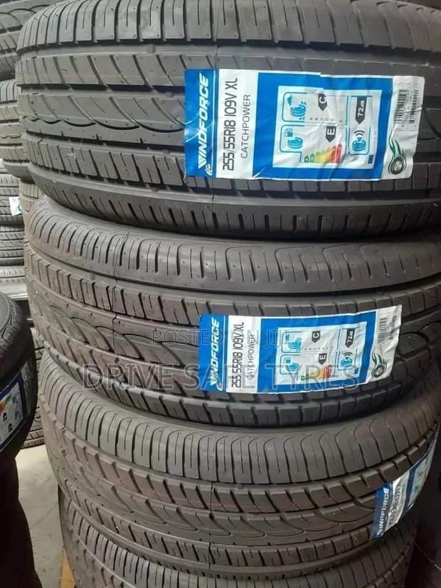 255/55 R18 Windforce Tyre Made in China