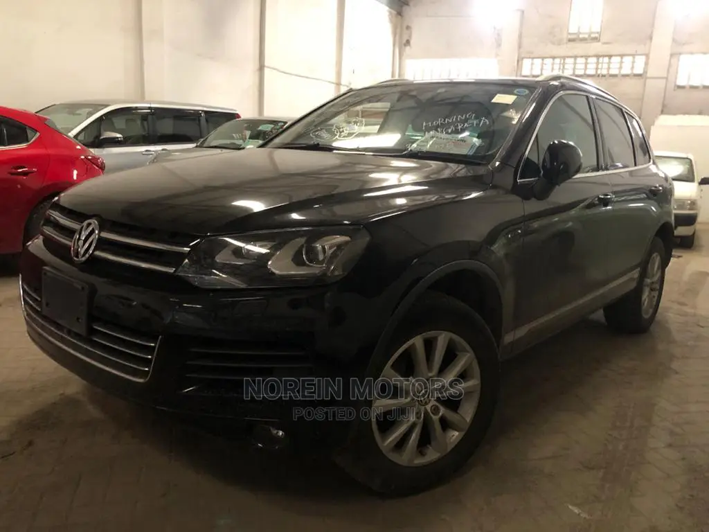 Volkswagen Touareg 2015 Black