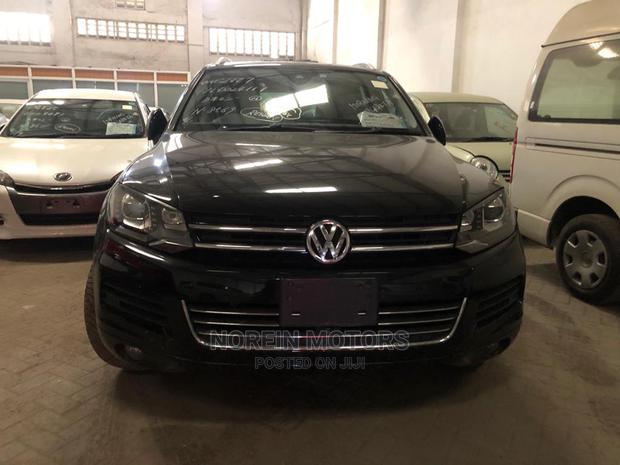 Volkswagen Touareg 2015 Black