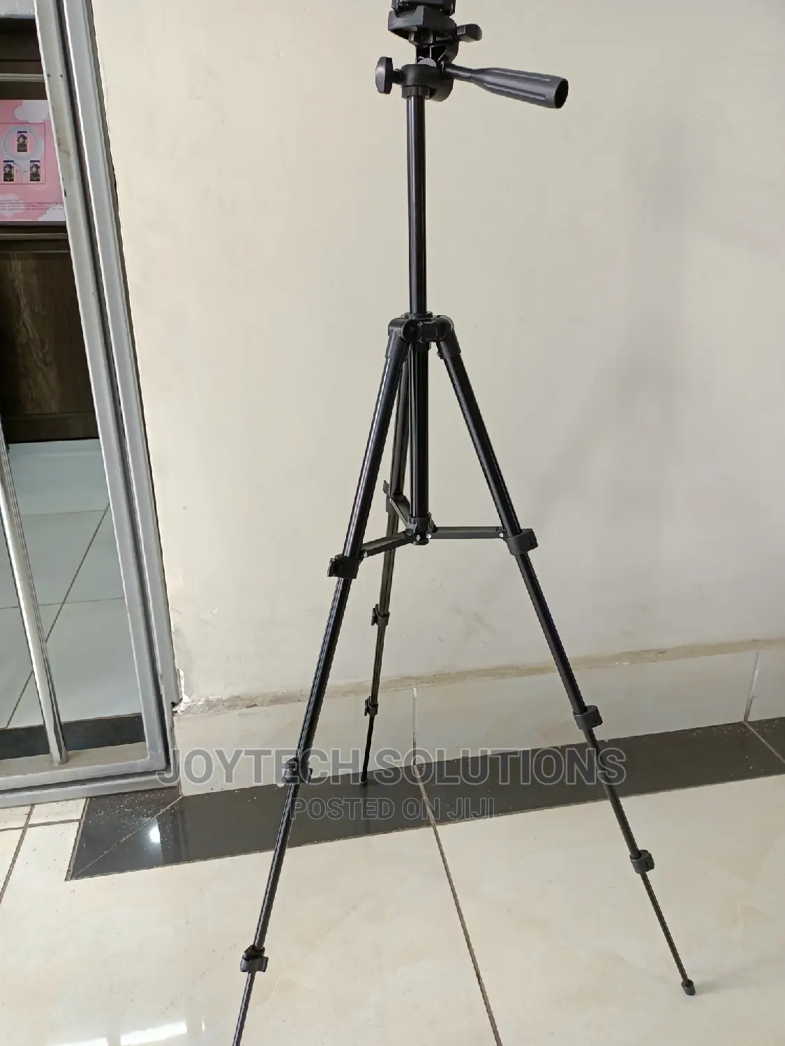 3520 Camera Mobile Tripod