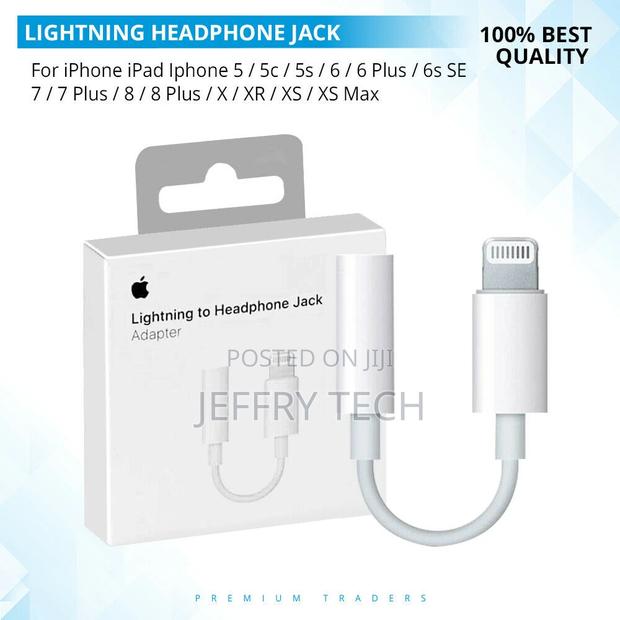 Genuine Lightening to 3.5mm Headphone Jack AUX Adapter Apple