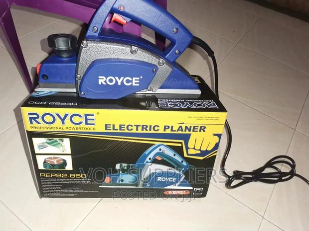 Hand Held Royce Planer
