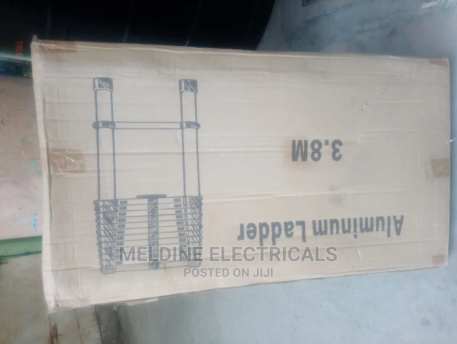 Telescopic Aluminum Ladder