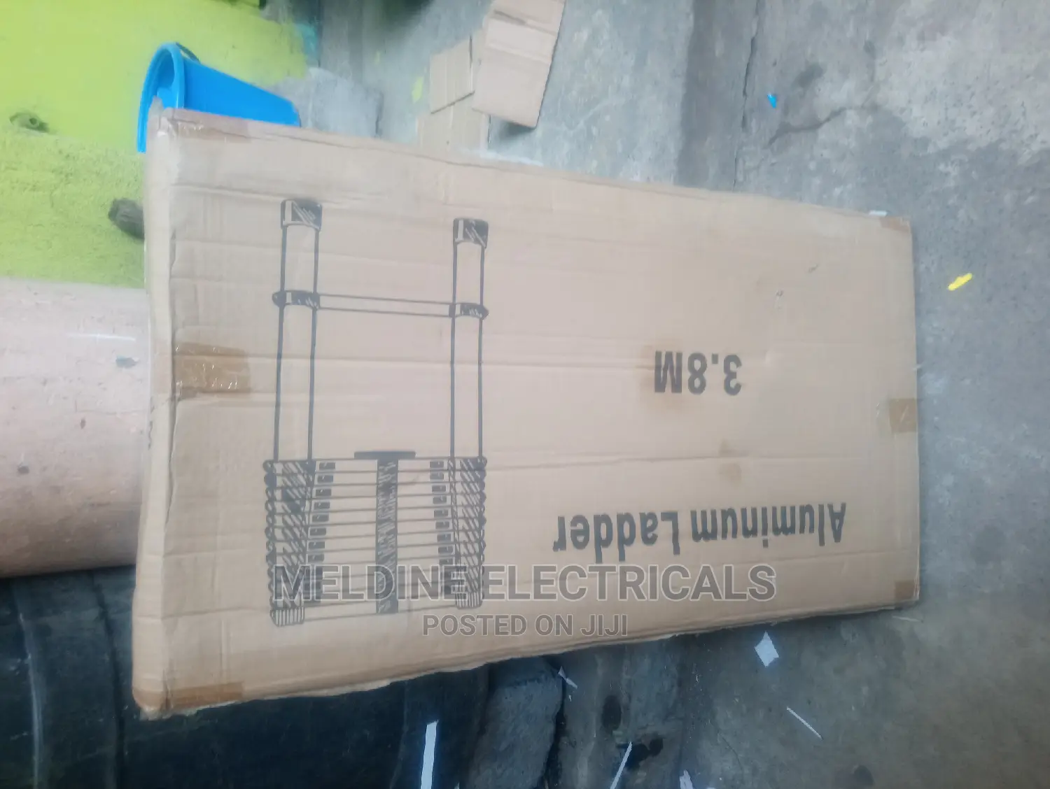 Telescopic Aluminum Ladder