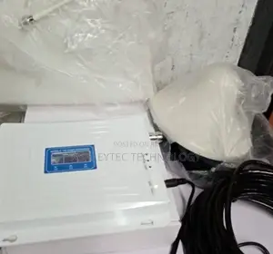 Best Signal Booster FULL TRIBAND Kit | Room or Apartment