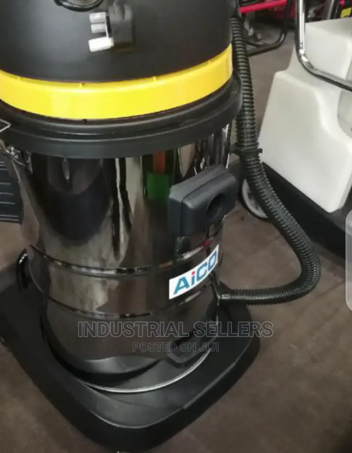 Professional 50l Vacuum Cleaner