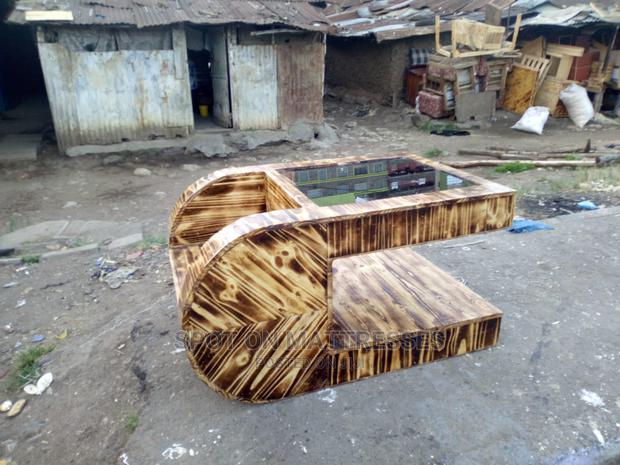 Classic Pallet Table With Glass Top - main view