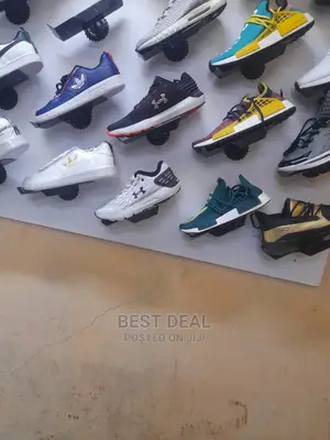 Comercial Shoe Racks
