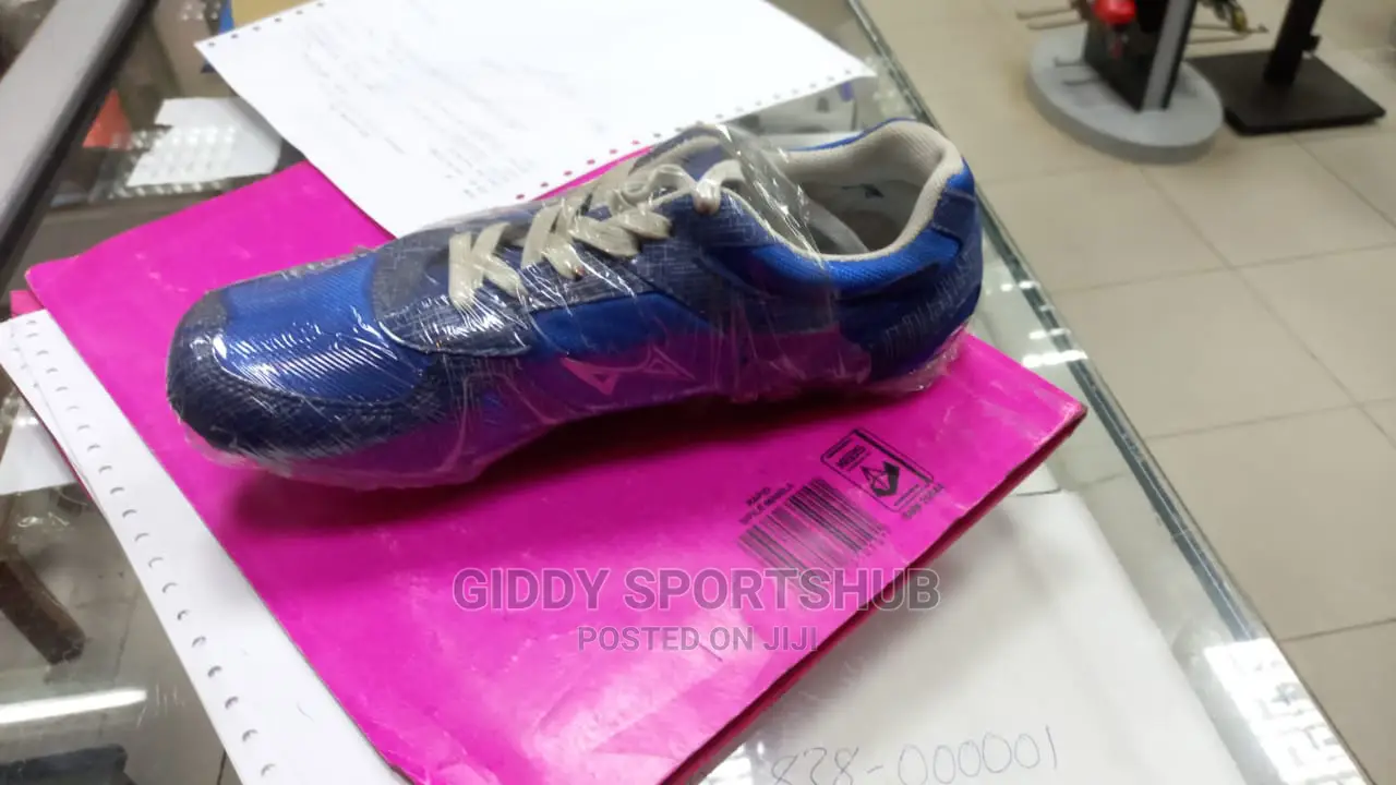 Running Spikes Shoes