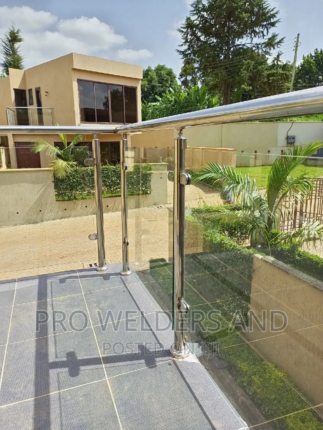 Stainless Steel Staircase/Balconies With Glass