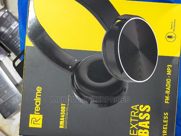 Realme Wireless Headphones - main view