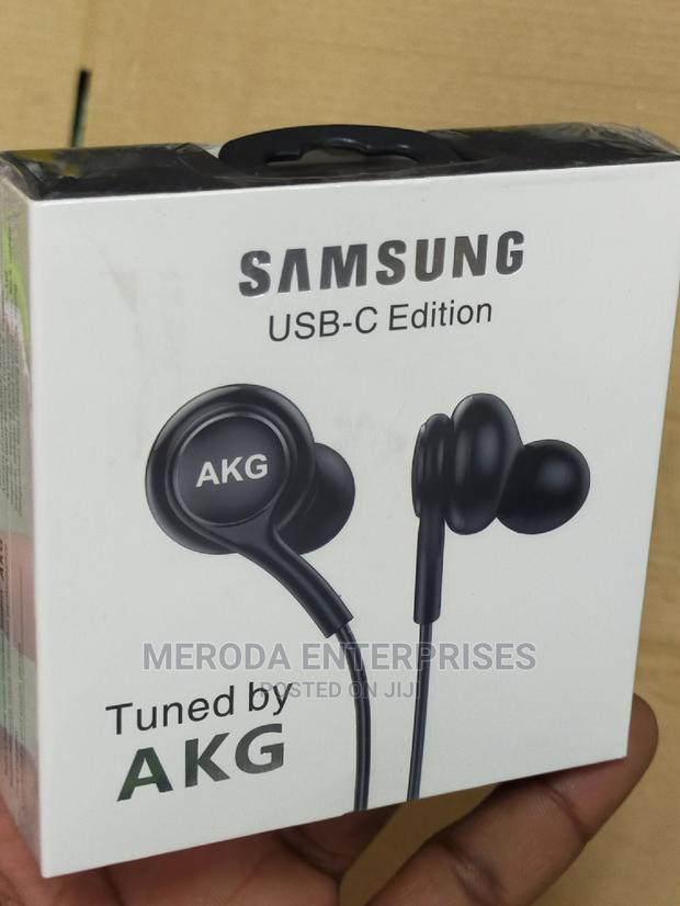 Samsung Type C Earphones - thumbnail 3