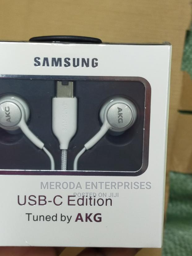 Samsung Usb - C Edition Earphones - thumbnail 3