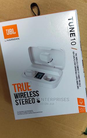True Wireless Sports Headset - thumbnail 2