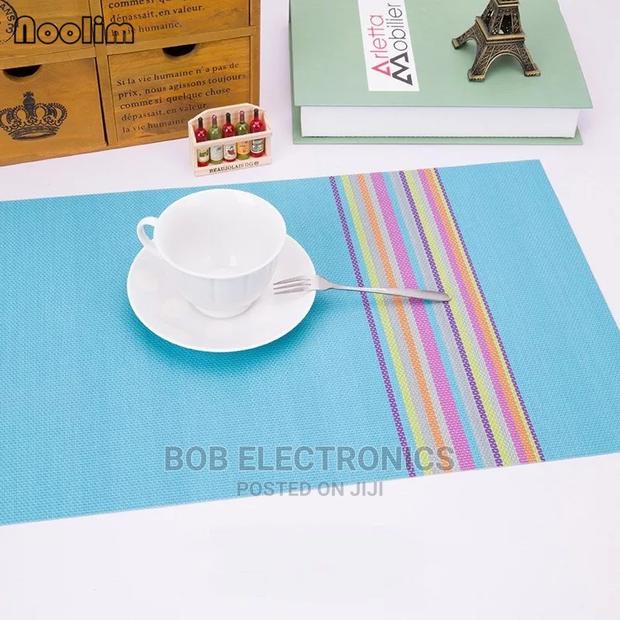 6 Pcs Multicolored Pvc Dining Table Mats - thumbnail 3