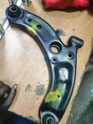 Toyota Passo Sette Control Arm.