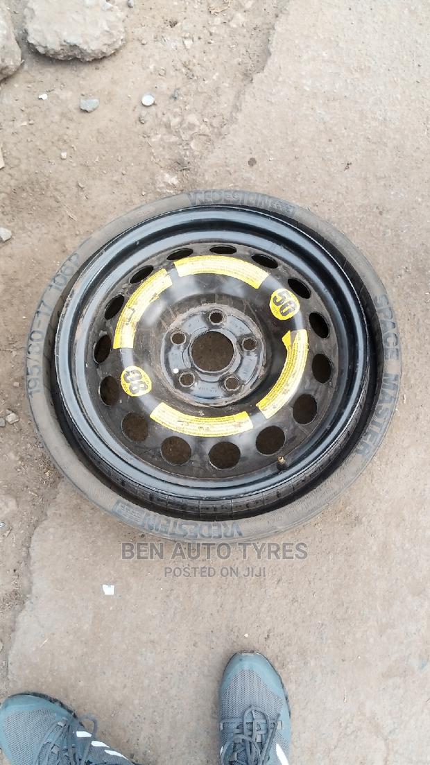 Vw Tuoareg Spare Wheel Size 17 - main view