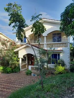 4bdrm Maisonette in Links Rd, Nyali for Sale
