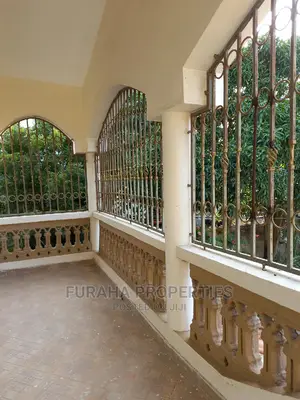 4bdrm Maisonette in Links Rd, Nyali for Sale